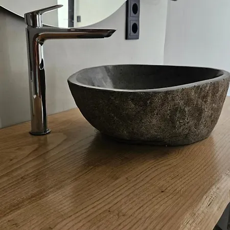 Jardim - Adults-only Met Vrijstaand Bad En Tuinzicht *